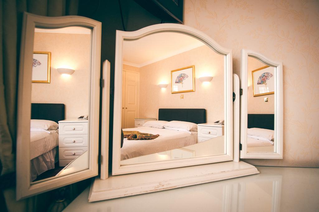 Saint Helier Jersey Stafford Hotel מראה חיצוני תמונה